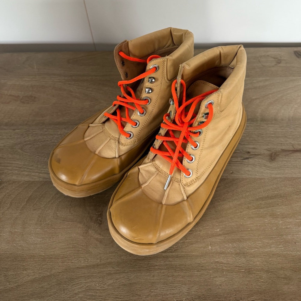 JACQUEMUS INCREDIBLE TAN DUCK BOOTS - sz. 8/38
